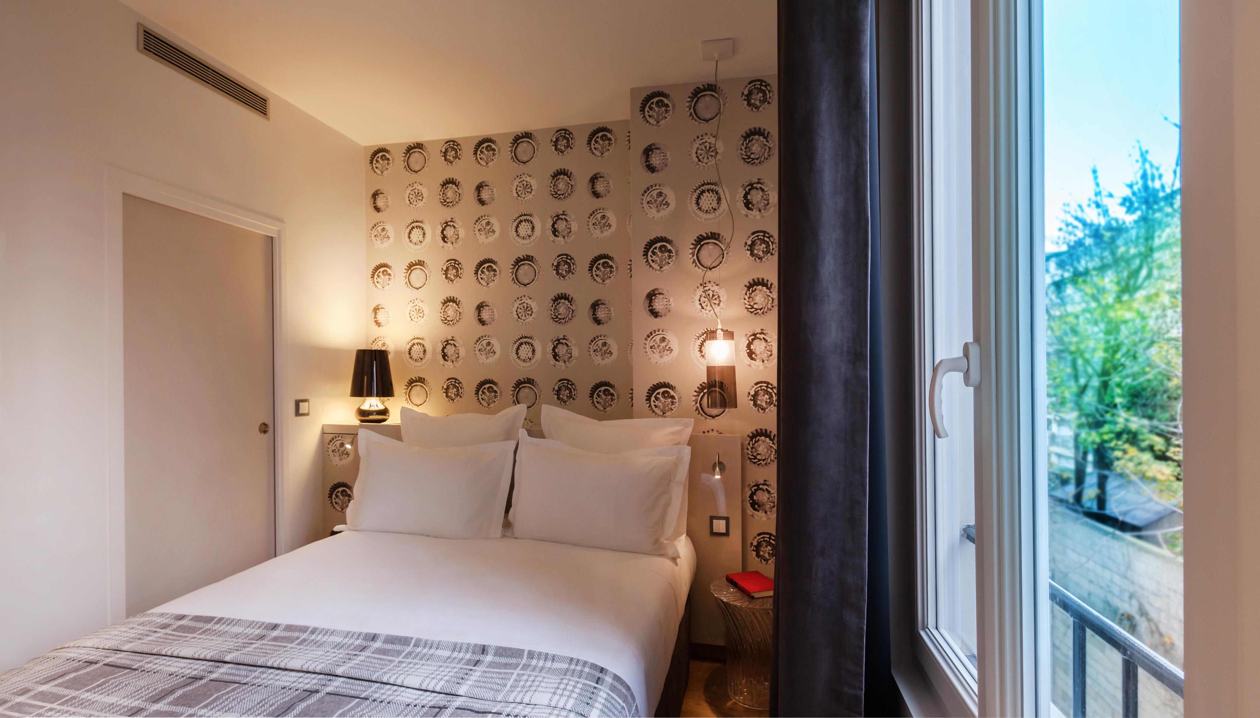 Le Mireille Hotel Paris Exterior photo